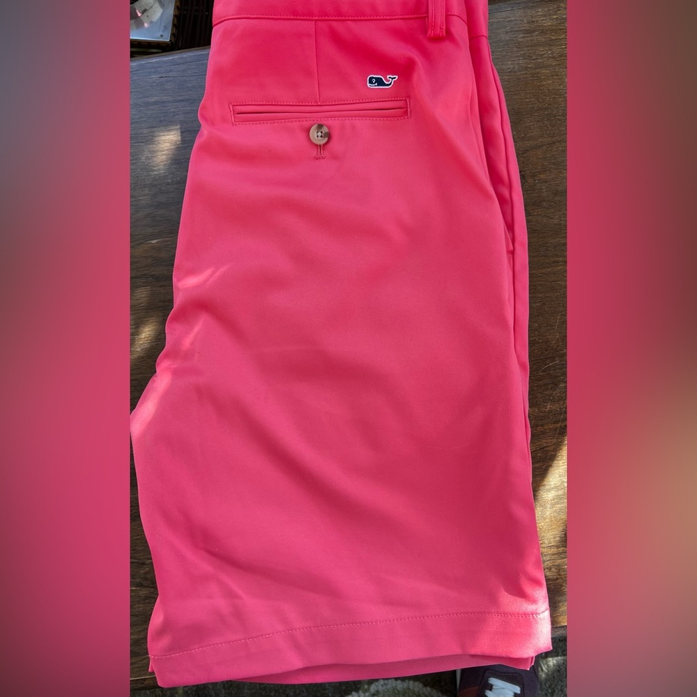Vineyard Vines coral flat front shorts